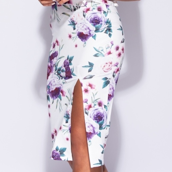 One Shoulder Floral Print Dress - Picture 8 of 10